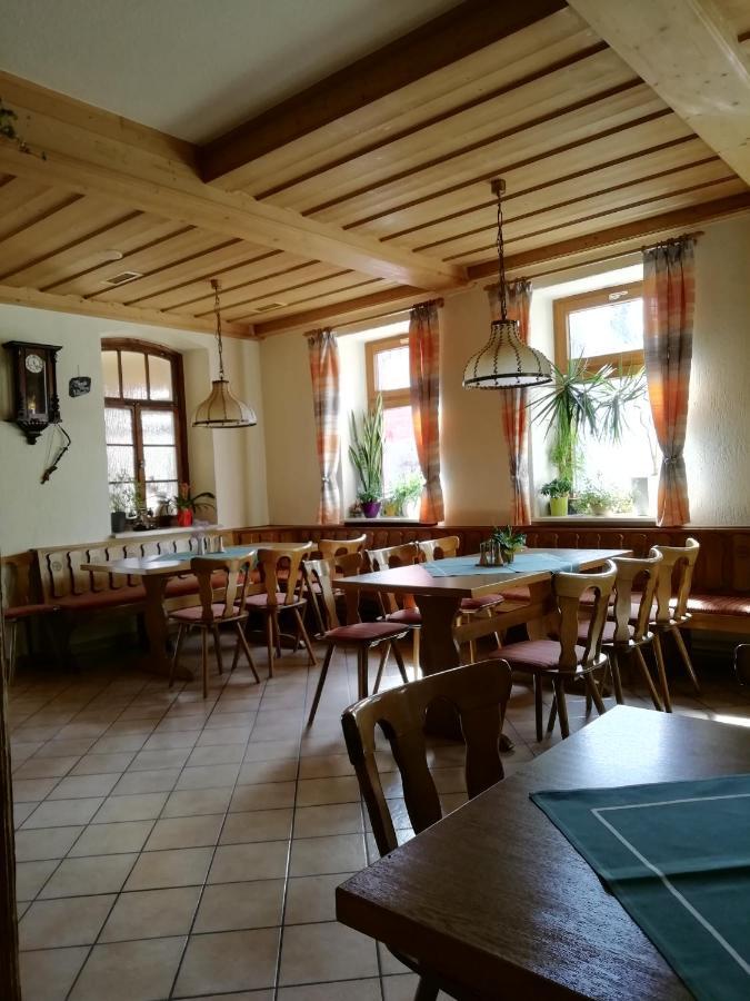 Gasthaus Goldner Loewe Saalburg Extérieur photo
